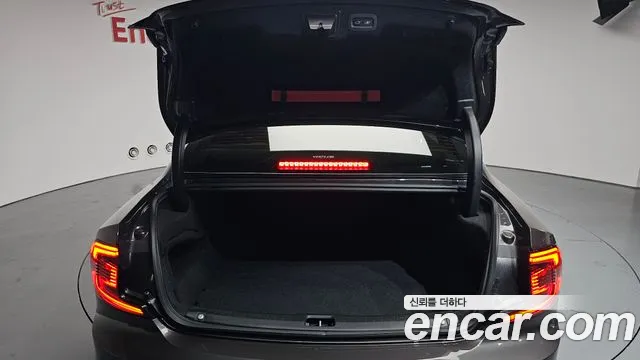 Volvo S90 2022 Серый из Кореи, фото 2