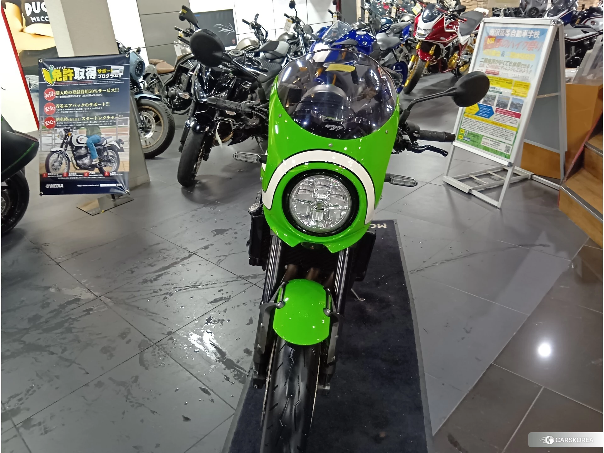 Проданный Kawasaki Z900RS CAFE 2018 из Японии, фото 3
