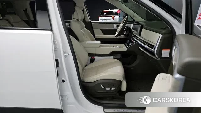 Hyundai Santa Fe (MX5) 2023 Белый из Кореи, фото 2