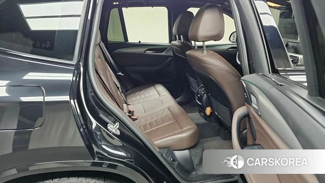 BMW X3 (G01) 2021 Черный из Кореи, фото 2