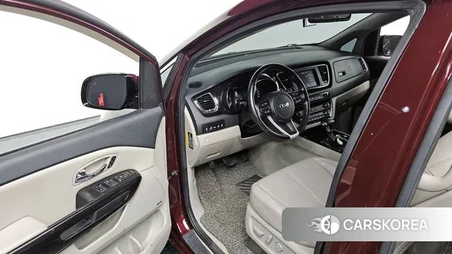 Kia The New Carnival 2018 Красный из Кореи, фото 2