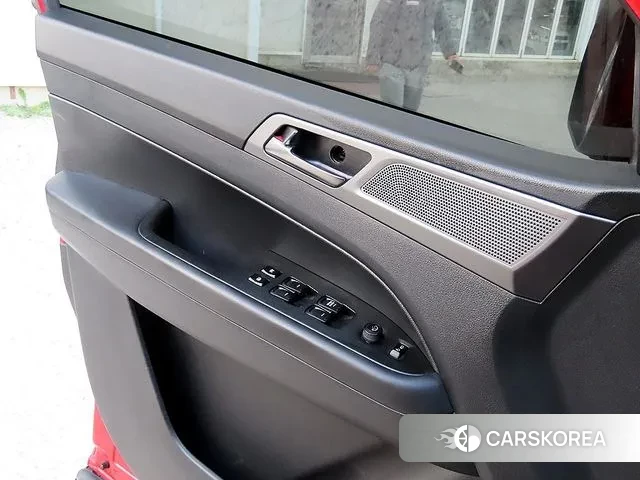 Ssangyong The New Rexton Sports Cannes 2023 Красный из Кореи, фото 2