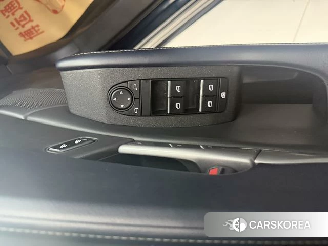 Mazda CX-30 2021 Синий из Китая, фото 2