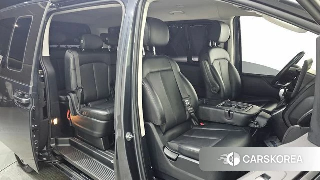 Hyundai Staria 2021 Серый из Кореи, фото 2