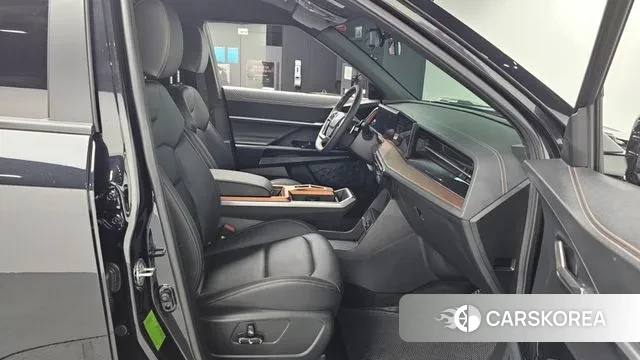 Ssangyong The New Torres 2024 Черный из Кореи, фото 2