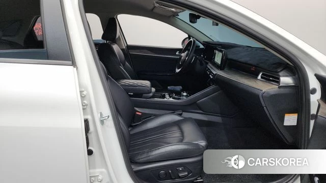 Kia K5 Hybrid 3rd Generation 2022 Белый из Кореи, фото 2