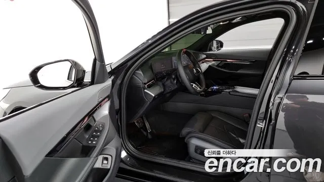 BMW 5 Series (G60) id 2526569 из Кореи 2