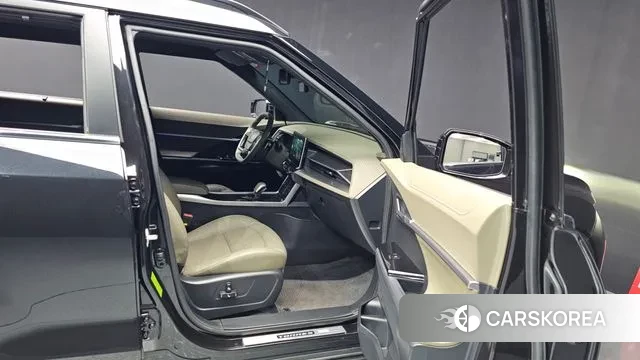 Ssangyong Torres 2022 Черный из Кореи, фото 2