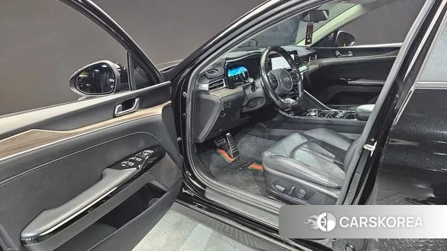 Kia K5 3rd generation 2021 Черный из Кореи, фото 2