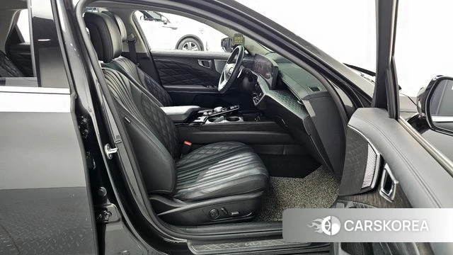 Kia K8 2022 Серый из Кореи, фото 2