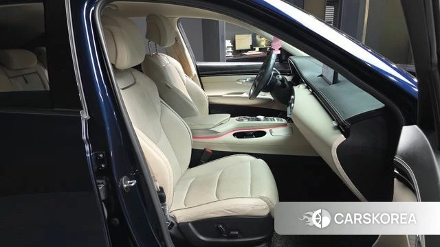 Genesis GV70 2021 Синий из Кореи, фото 2