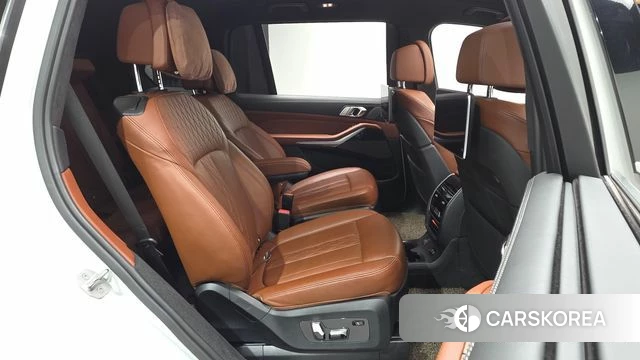 BMW X7 (G07) 2020 Белый из Кореи, фото 2