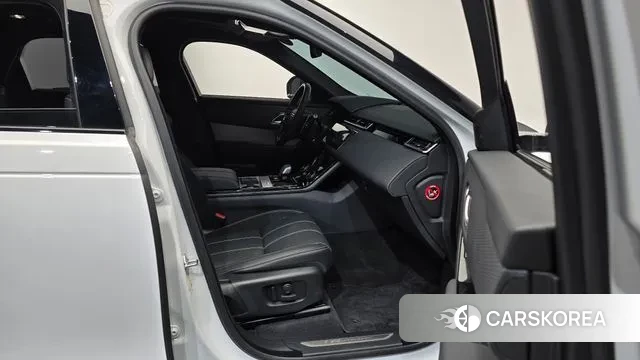 Land Rover Range Rover Velar 2022 Белый из Кореи, фото 2