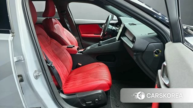 Polestar Polestar 2 2023 Серебристо-серый из Кореи, фото 2