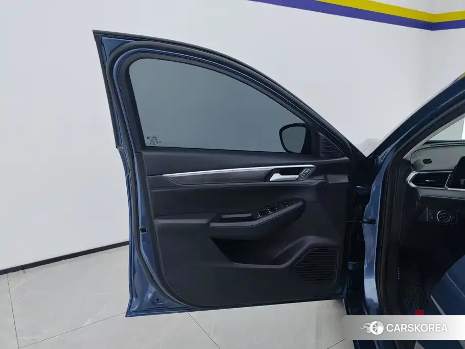 Ford Forrest 2021 Синий из Китая, фото 2