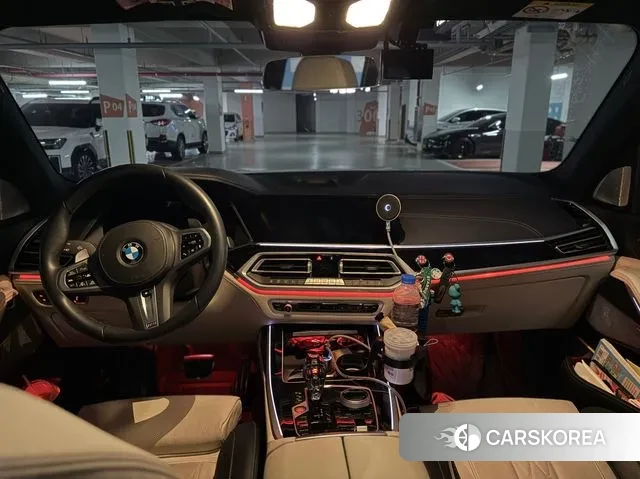 BMW X7 (G07) 2022 Черный из Кореи, фото 2