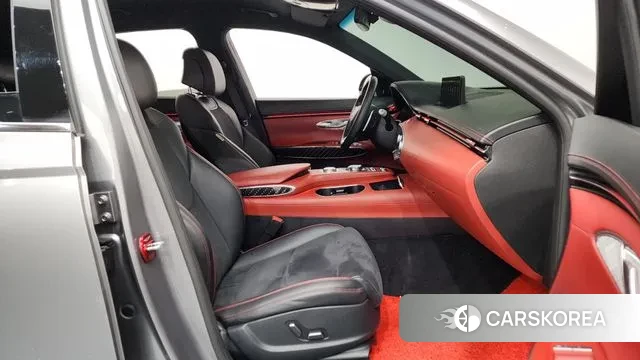 Genesis GV70 2021 Серый из Кореи, фото 2