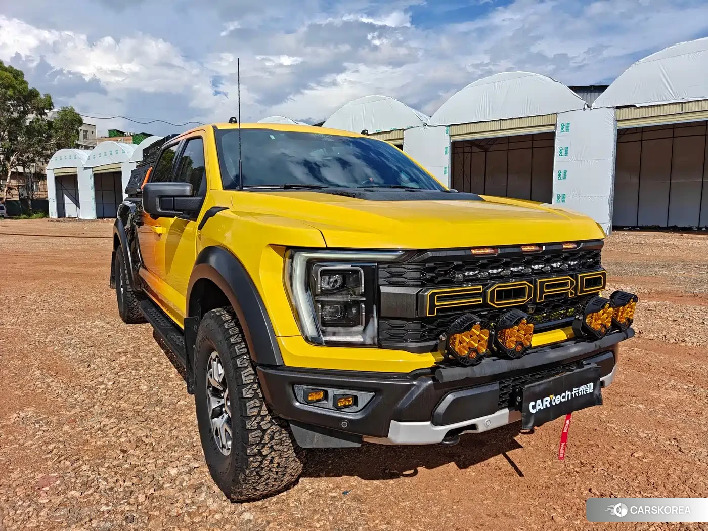 Ford F-150 Raptor 2024 Yellow/orange из Китая, фото 2