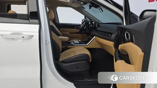 Kia Carnival 4th generation 2021 Белый из Кореи, фото 2