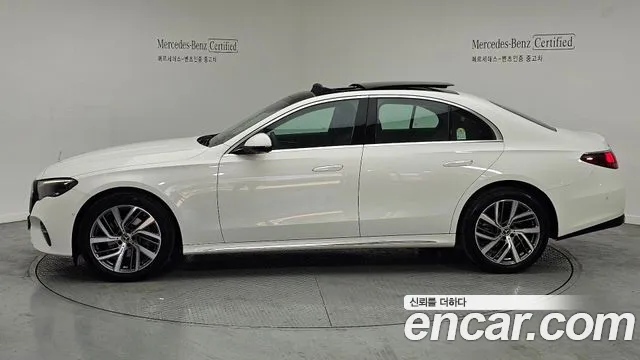 Mercedes-Benz E-Class W214 2024 Белый из Кореи, фото 2