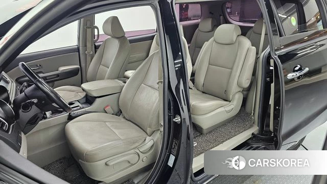 Kia The New Carnival 2019 Черный из Кореи, фото 2