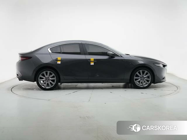 Mazda 3 Angkesaila 2023 Темно-серый из Китая, фото 2