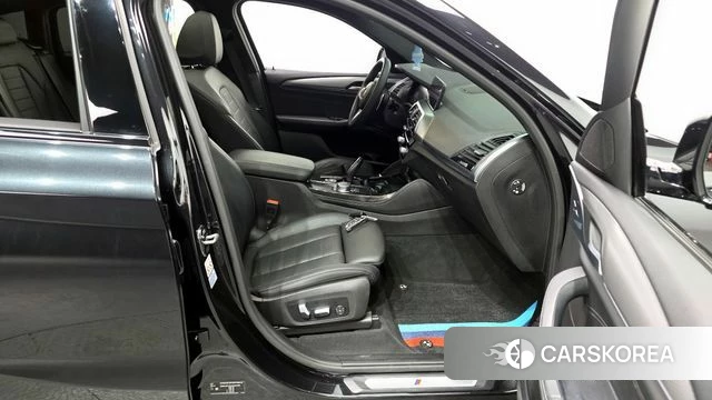 BMW X4 (G02) 2021 Черный из Кореи, фото 2