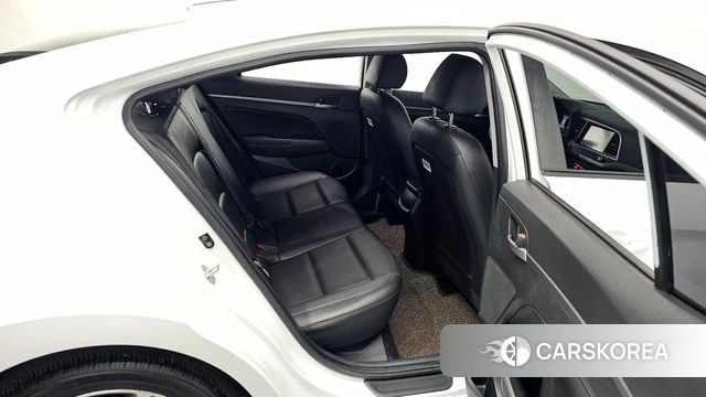 Hyundai Avante AD 2018 Белый из Кореи, фото 2