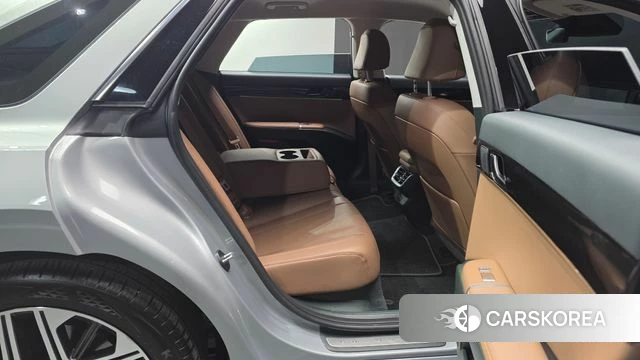 Hyundai Grandeur (GN7) 2024 Серебряный из Кореи, фото 2