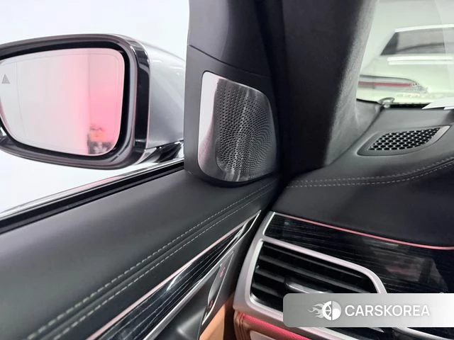 BMW 7 Series (G11) id 3892268 из Кореи 2
