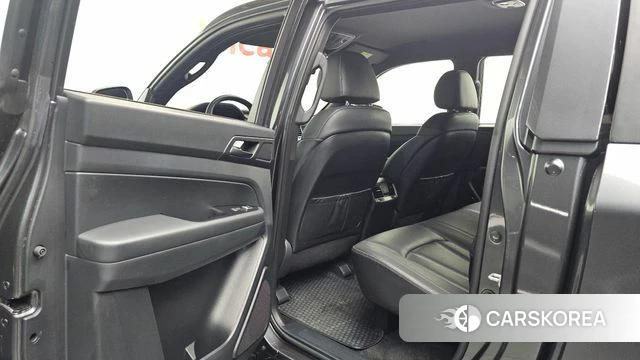 Ssangyong The New Rexton Sports Cannes 2022 Серебристо-серый из Кореи, фото 2