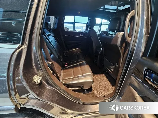 Jeep Grand Cherokee 2019 Серый из Кореи, фото 2