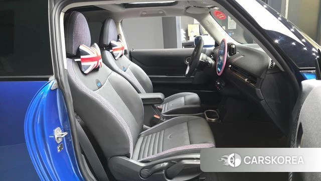 Mini Cooper C 4th generation 2025 Синий из Кореи, фото 2