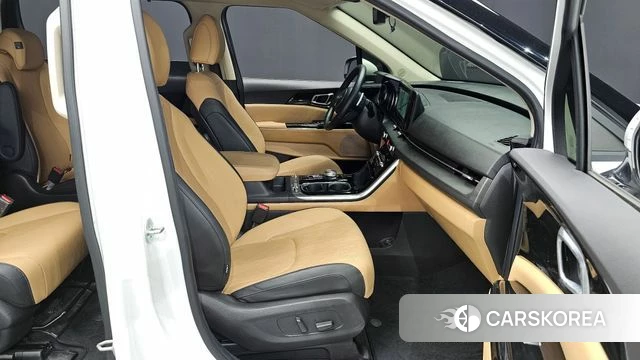 Kia Carnival 4th generation 2022 Белый из Кореи, фото 2