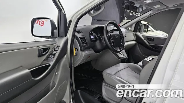 Hyundai The New Grand Starex 2021 Белый из Кореи, фото 2
