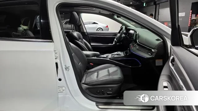 Hyundai The New Grandeur IG Hybrid 2021 Белый из Кореи, фото 2