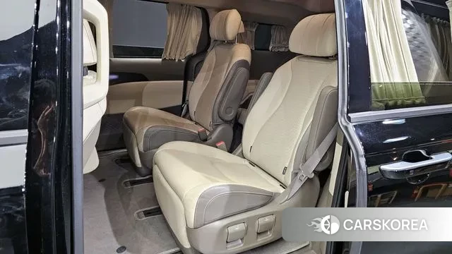 Kia Carnival 4th generation 2021 Черный из Кореи, фото 2