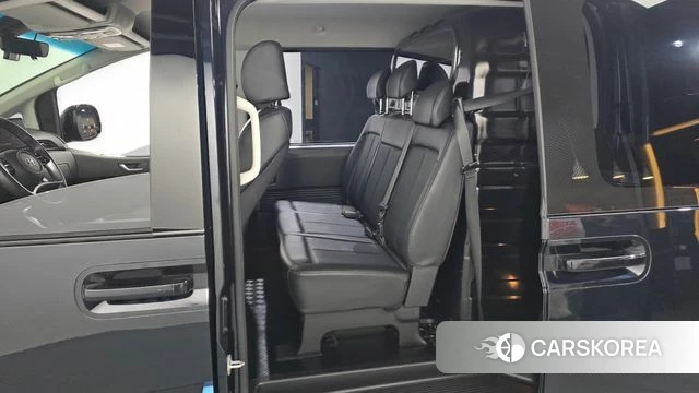 Hyundai Staria 2023 Синий из Кореи, фото 2