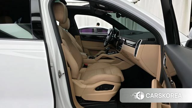 Porsche Cayenne (PO536) 2022 Белый из Кореи, фото 2