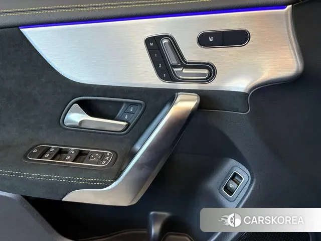 Mercedes-Benz CLA-Class C118 2023 Розовый из Кореи, фото 2