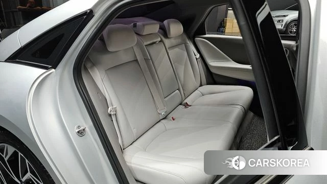 Hyundai Ionic 6 2023 Серебряный из Кореи, фото 2