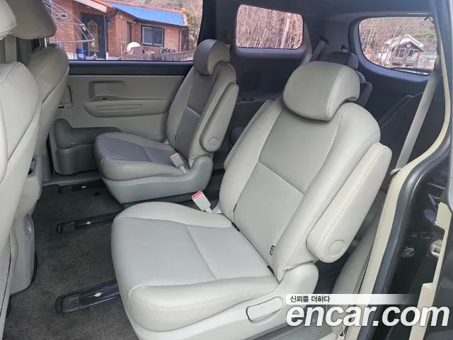 Kia The New Carnival 2019 Черный из Кореи, фото 2