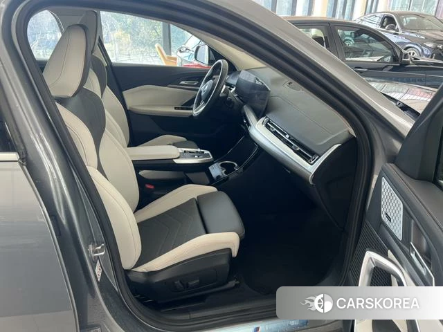 BMW X2 (import) 2025 Темно-серый из Китая, фото 2