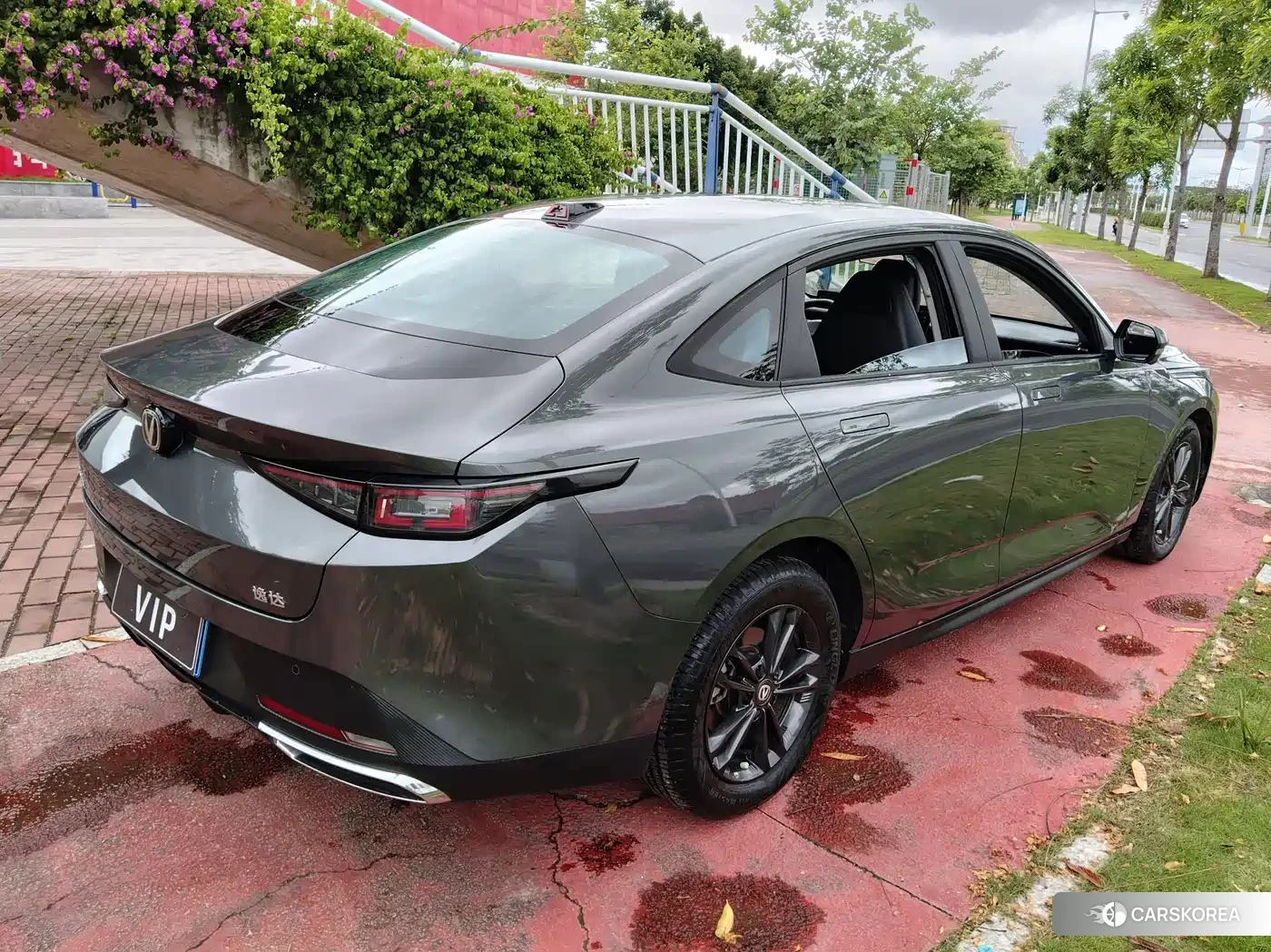 Chang'an Yida 2023 Silver/gray из Китая, фото 2