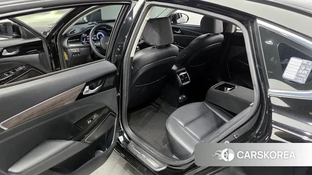 Kia K7 Premier 2019 Черный из Кореи, фото 2