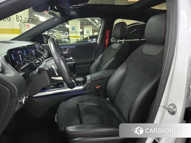 Mercedes-Benz GLA - Class H247 2021 Белый из Кореи, фото 2