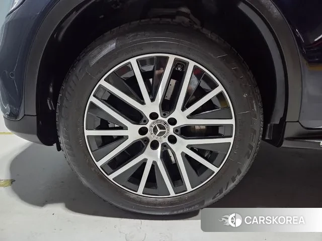 Mercedes-Benz GLC-Class X253 2021 Черный из Кореи, фото 2