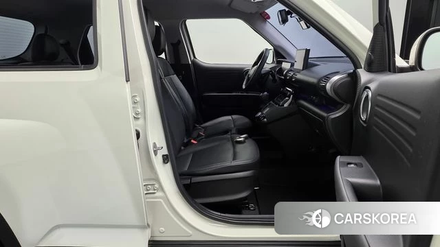 Hyundai Casper 2023 Белый из Кореи, фото 2