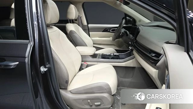 Kia The New Carnival 4th Generation 2024 Серый из Кореи, фото 2