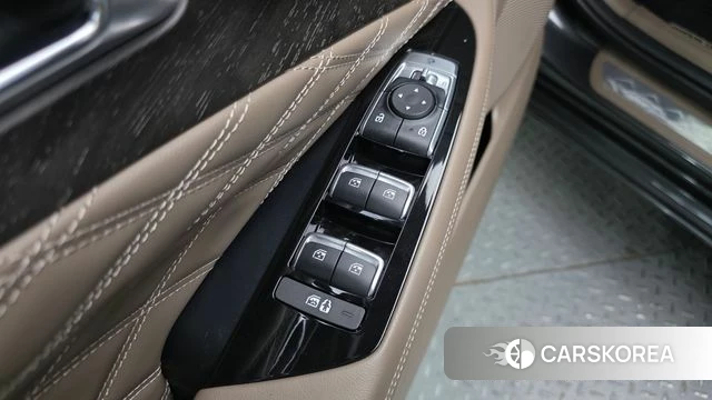 Kia K8 2023 Серый из Кореи, фото 2